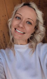 professeur :Alexandra barbe Dancehall,hip hop , ballet